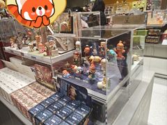 -泡泡玛特POPMART(蓝色港湾店)