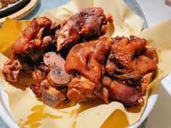 -侬佳蒸菜馆(听潮店)