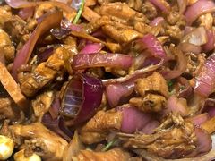 -胡须佬鸡煲四季火锅店(石厦西村直营店)