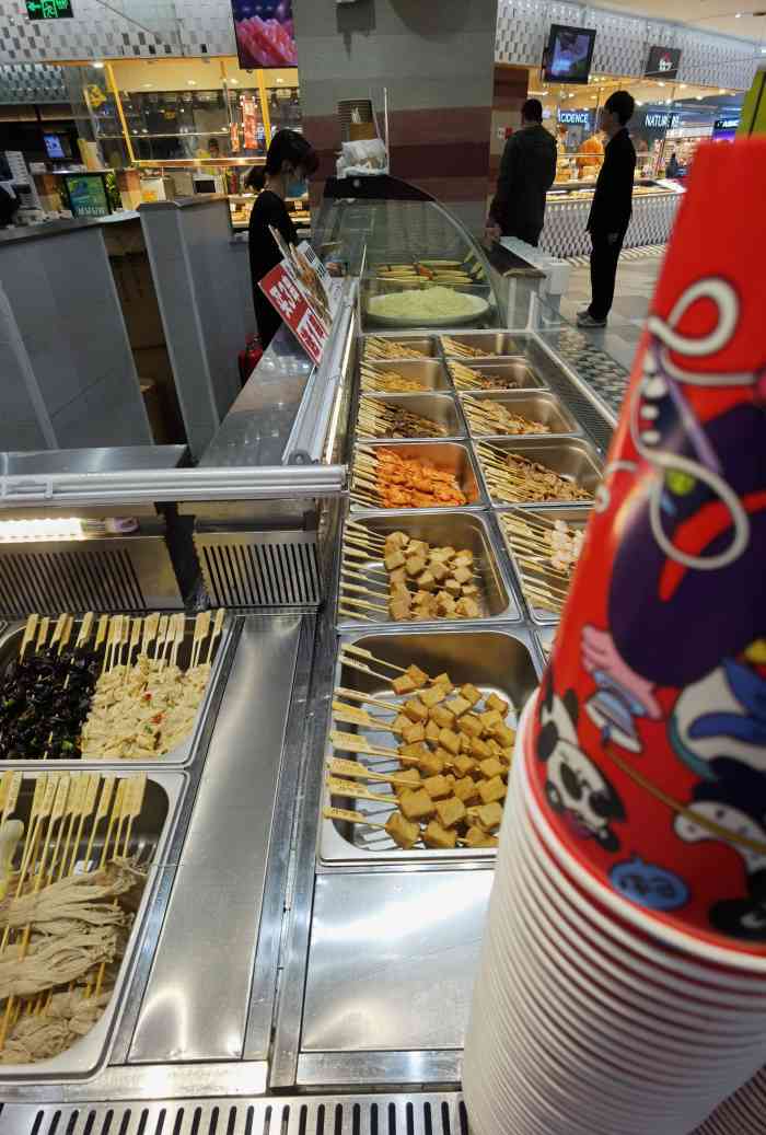 梁小小藤椒串串(来福士店)-"位于来福士广场b1层,6.12—6.14.