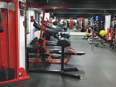 -坚果健身24小时工作室(定西路店)