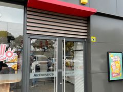 门面-麦当劳(松江飞航广场店)
