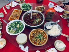 -白乐天毛肚火锅馆(南滨路店)