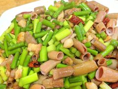 -超越海鲜屋(飞龙物业店)
