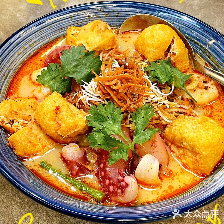 东莞探店 东城地铁口人均30‼️超正越南粉🍜