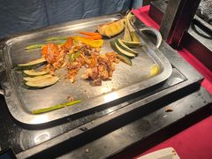 -亚龙湾希尔顿自助餐厅·海鲜·烧烤·沙滩BBQ·现场乐队