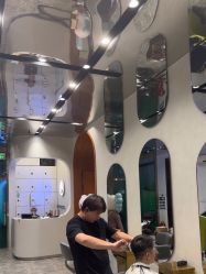 -卡尔诗·科技美肤连锁