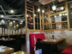大堂-隆喜元鱼汤包·海鲜(中联广场店)