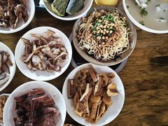 -老鼎万春卤菜(五代传承创始老店)