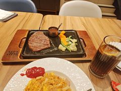 -必胜客(威高广场店)