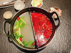 -三出山火锅(南京万象天地店)