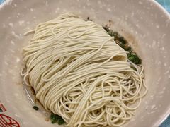 香辣牛肉酱干拌粉-刘氏三和面馆