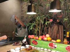 -亚马逊环球美食百汇(新城吾悦广场店)