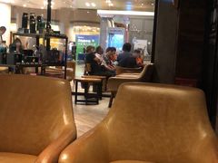 大堂-星巴克(苏州张家港国贸酒店店)