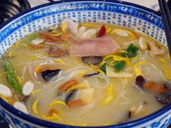 -桥香园过桥米线(国贸店)