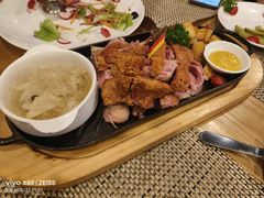 -柏斯图德国餐吧(馆陶路德国风情街店)