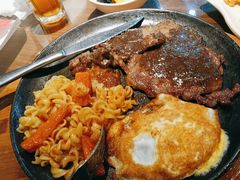 -豪享来牛排(人民店)