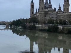 -皮拉尔圣母圣殿主教座堂