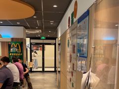 -麦当劳(百联西郊购物中心店)