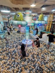 -多多淘儿童体验中心(重庆来福士店)