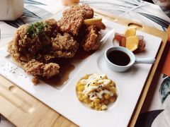 琥珀-怪兽炸鸡.轻沙拉(锦州店)