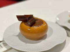 榛爱-潮一不贰·法式甜品·生日蛋糕·西式简餐(外滩店)