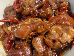 特辣红烧猪脚-老三样·旧食新味(万寿宫店)