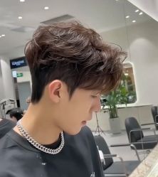 -丝语萱形象