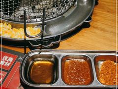 -青瓦炭韩潮烤肉(花园道店)