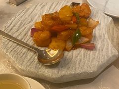 菠萝虾球-扬州香格里拉·香宫中餐厅