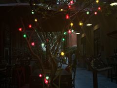 -SISTERS BAR RESTAURANT川意酒馆(嘉善老市H楼店)
