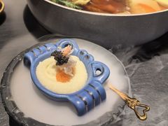 -蟹犇前•帝王蟹雪蟹(陆家嘴店)