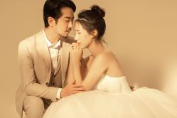 -雨墨婚纱摄影工作室