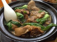 吉香斋黄焖鸡米饭(定西路店)-峰味香.酱香米线.黄焖鸡(定西路店)