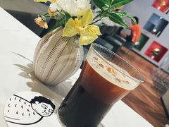 -潮一不贰·法式甜品·生日蛋糕·西式简餐(外滩店)