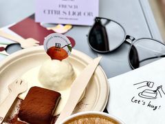 -HUGS coffee(东区店)