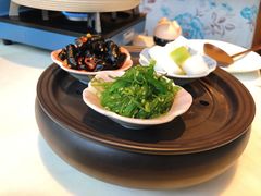 餐前小菜-荷庭·精致湘菜(华强北九方店)