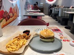 -必胜客(万象城二期店)