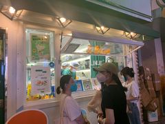 门面-LINLEE林里·手打柠檬茶(黄浦茂名南路店)