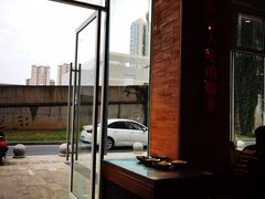 -杨三孃跷脚牛肉(中粮鸿云悦街店)