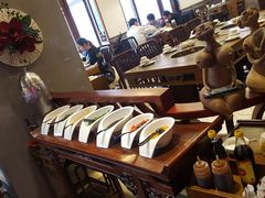 -小天鹅火锅·一线江景洪鼎旗舰店(洪崖洞店)