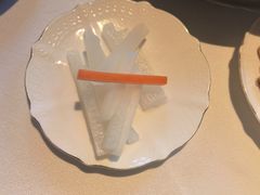 -八府香鸭·啫啫煲(华山路店)