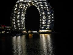 -湖州太湖旅游度假区-月亮广场