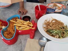 -必胜客(金鹰店)