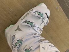 -4+2肆加贰雪具库(上庄店)