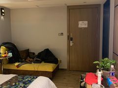 -潮漫酒店(北京通州环球度假区临河里地铁站店)