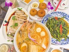 -芽笼芽笼新加坡餐厅(环球港店)