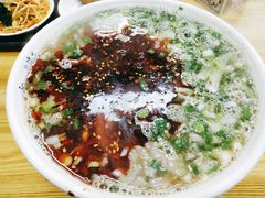 -马德元纯汤牛肉面(太奥广场店)