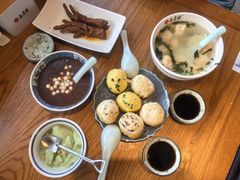 -鑫震源·苏式大虾生煎(山塘街店)