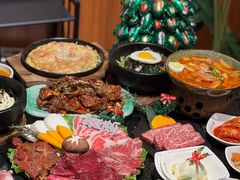 -木槿花韩式炭烤·熟成肉工坊(孙文东路店)